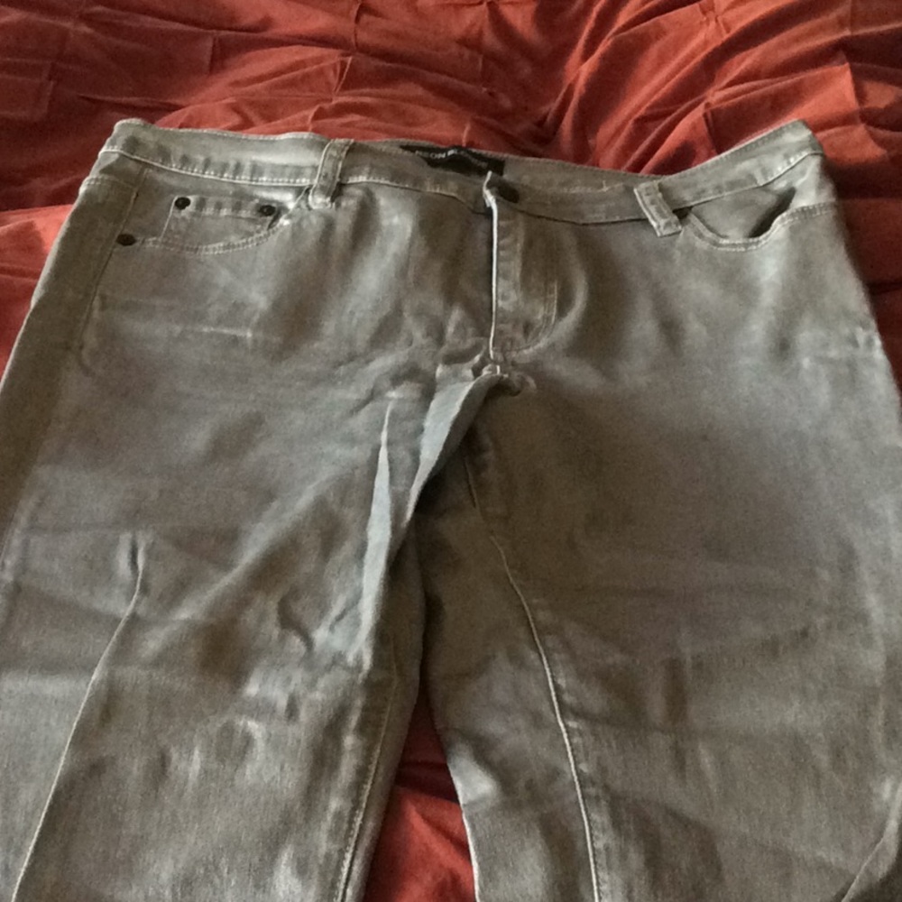 Sliver Skinny Jeans
